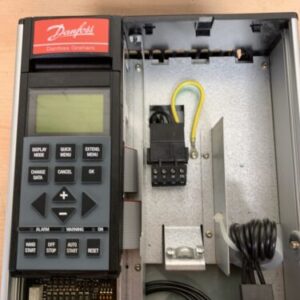 Danfoss VLT6008 Drive GT4CN1STR3DLF00A00C0 5.5kW/7.5Hp 380/460VAC *Warranty* - Image 9