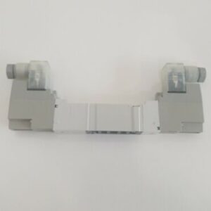 *NEW* SMC SY5340R-5DZ Dual Solenoid Pneumatic Control Valve 24VDC - Image 3