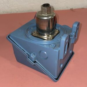 United Electric - J400-156 - Pressure Switch - 0 to 100 PSI Fast Shipping! - Image 11