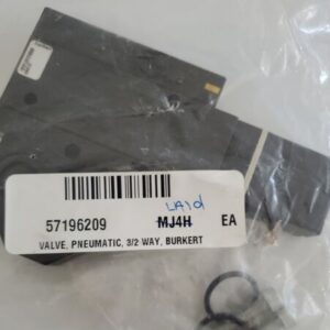 *NEW* Burkert 99589900 Pneumatic Valve 3/2 Way 5470 C 4,0 240Vdc + Warranty! - Image 2