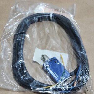 *FACTORY SEALED* Telemecanique XCMD2502L2 Limit Switch 805940 🇺🇸 + Warranty! - Image 4