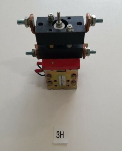 *PRE-OWNED* JOSLYN CLARK HB403AD12001B CONTACTOR + FAST SHIPPING! Main Image