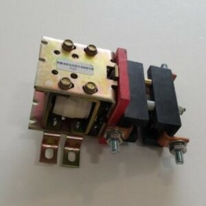 *PRE-OWNED* JOSLYN CLARK HB403AD12001B CONTACTOR + FAST SHIPPING! - Image 4