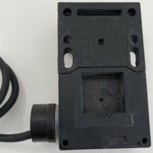 *PREOWNED* Schmersal AZ 16 zi IEC947-5–1 VDE0660 AC-15 230Vac 4A + Warranty! - Image 7