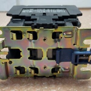 NEW W/Factory Packaging- Telemecanique LC1D8011 JEM AC3 1.0-0 600VAC 60HP 125A - Image 8