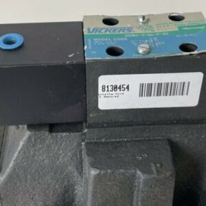 *NEW* EATON VICKERS DG18V-3-2A-P-60/DG19S-8-2A-P-30 DIRECTIONAL CONTROL VALVE - Image 4