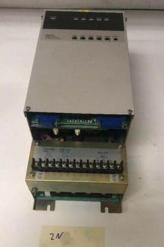 Omron R88D-RA10 AC Servo Drive For Parts Or Repair Main Image