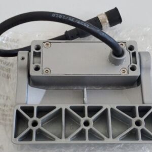 *NEW IN BOX* Leuze Electronic S410-M4-CB02M12-W Safety Hinge Switch + Warranty! - Image 3