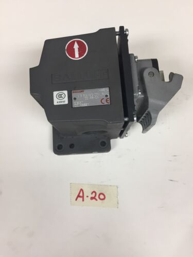 BALLUFF BNS-813-X518-D04-L12-100-22-04 NICE USED UNIT! FAST SHIPPING! Main Image