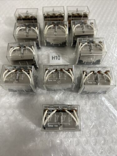 OMRON TYPE LY4 GENRAL PURPOSE PLUG IN RELAY FAST SHIPPING! +WARRANTY Main Image