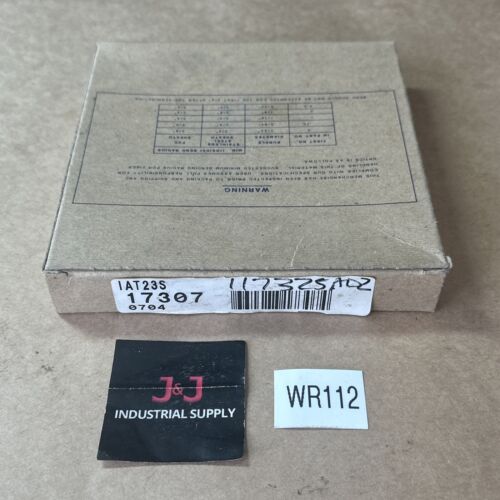 BRAND NEW IN BOX- Banner Engineering IAT23S / 17307 Fiber Optic Cable | FASTSHIP Main Image