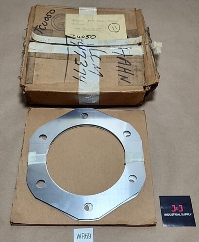 *NEW* BOX OF 11 Thomas 004672 Disk Pack Coupling Spacers ? Drive Shaft +Warranty Main Image