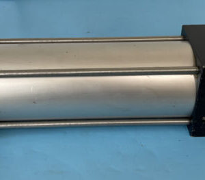PREOWNED- Duramaster DS4010MS4B4S-HX Rod Cylinder- SS Piston Rod & Tie Rods 🇺🇸 - Image 4