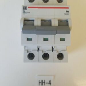 Cutler Hammer WMS3D06 Circuit Breaker 6AMP 3POLE **NEW &FAST SHIPPING** - Image 1