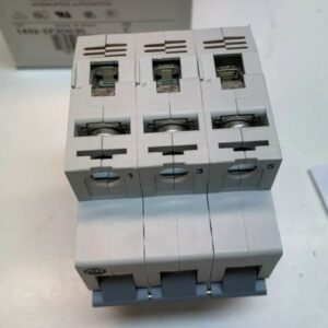 Allen Bradley 1492-SP3D030 SER C Miniature Circuit Breaker 3A, D, 3-Pole *New* - Image 5