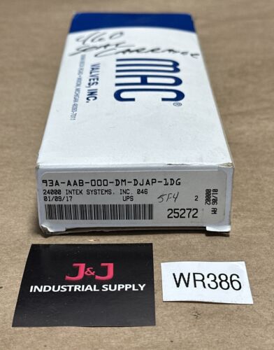 NEW - MAC Valves 93A-AAB-000-DM-DJAP-1DG Single Solenoid Electric Over Air Valve Main Image