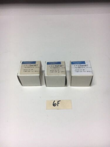 New Ashcroft 5WH07 Gauges 0-30 Psi (Qty Of 3) Warranty! Fast Shipping! Main Image