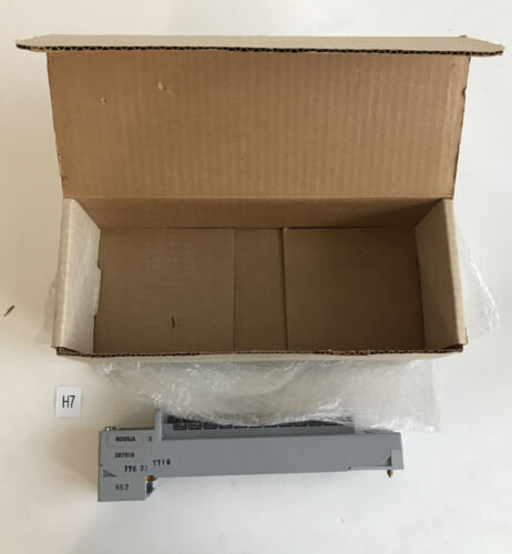 *NEW OPEN BOX* Foxboro 2Ax+Dsp Power Distribution Module Style D Main Image