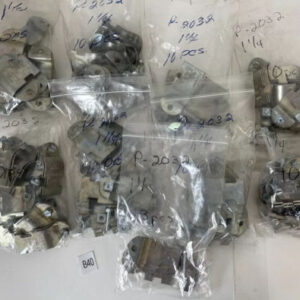 *NEW* (Lot Of 83) UNISTRUT P2032 PIPE CLAMP FOR 1-1/4" O.D. TUBING - Image 1