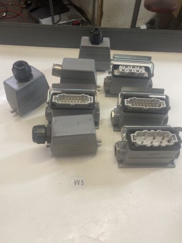 Lot Of 8 Phoenix Contact Male Female Plugs 1771561 1771642 1771684 1771574 Main Image