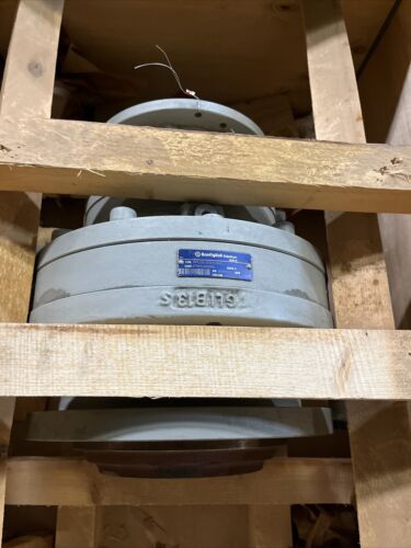 New Bonfiglioli Planetary Gear Reducer 307L232.6FZSFC0AA0 1:32.6 Warranty🇺🇸 Main Image