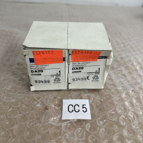 (2) NIB Telemecanique DA20 Schneider Electric Contact Block 026466 + Warranty Main Image