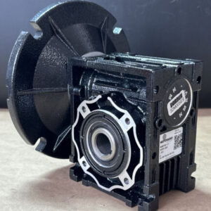 NEW NO BOX- Dorner Motovario 32M005ES NMRV 040 5:1 Ratio Right Angle Gearbox - Image 5