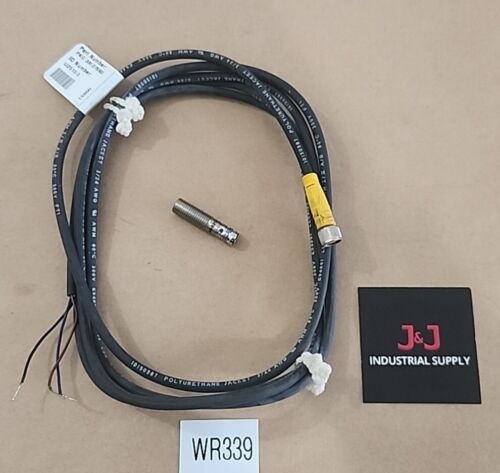 *PREOWNED* Contrinex DW-AS-621-M8-123 Inductive Sensor & Turck PKG 3M-2/S90 Main Image