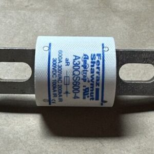 LOT OF (4) NEW- Ferraz Shawmut A30QS600-4 Amp-Trap Fuses 600Amp 300V + WARRANTY! - Image 6
