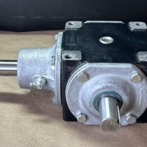 NEW- Von Ruden 90002 40-57 E Bevel Gear Drive Speed Reducer 1" Shaft 1:1 Ratio - Image 6