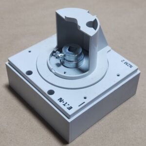 *BRAND NEW* Eaton NZM2-XTVD-NA Door Coupling Rotary Handle Lockable + Warranty! - Image 6