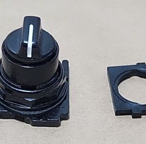 *BRAND NEW* Eaton E34VMBK1 Selector Switch Corrosion Resistant 3-Pos + Warranty! - Image 3