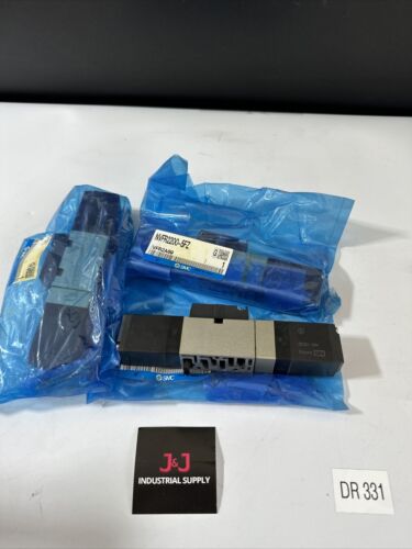New Lot Of 3 SMC Solenoid Valve NVFR2200-5FZ DC21-26V Warranty ! Main Image
