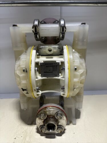 Versa-Matic E1PP6X669C-CP Polypropylene 1" Air Operated Dual Diaphragm Pump Main Image