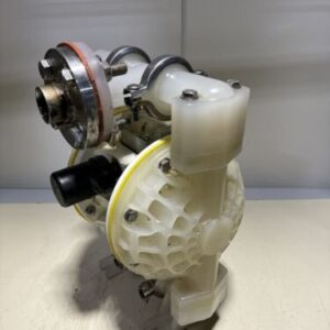 Versa-Matic E1PP6X669C-CP Polypropylene 1" Air Operated Dual Diaphragm Pump - Image 5
