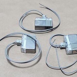 *NEW SURPLUS* [3] SMC V211-3LZ 110Vac 50/60Hz Coil w/ 2 Lead Wires + Warranty! - Image 2