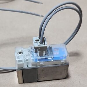 *NEW SURPLUS* [3] SMC V211-3LZ 110Vac 50/60Hz Coil w/ 2 Lead Wires + Warranty! - Image 3