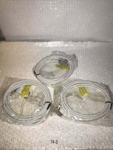 ** NEW (LOT OF 3) SMC E66085 A W M SENSOR CONNECTOR # Main Image