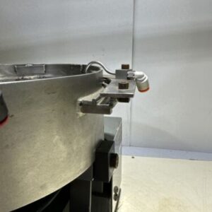 Hendricks Engineering 10” Vibratory Bowl Feeder 115V ~ Warranty - Image 13