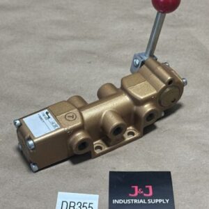 NEW NO BOX- Versa Valve VNH-4202 Brass Pneumatic Directional Valve 200PSIG 🇺🇸 - Image 1