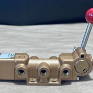 NEW NO BOX- Versa Valve VNH-4202 Brass Pneumatic Directional Valve 200PSIG 🇺🇸 - Image 3