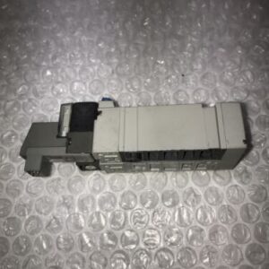 **NEW SURPLUS SMC SY5245-5FUE-X90 Plug-In Solenoid Valves 0.7MPa (Lot Of 2)# - Image 3