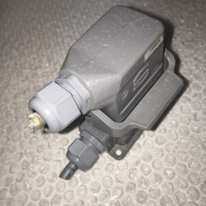 * Preowned Harting M20x1.5 rectangular connector base # - Image 5