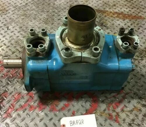 Vickers 270679 Hydraulic Vane Pump 380965 1-1/2" Shaft Warranty! Fast Shipping! Main Image