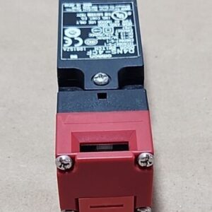 *NEW* Omron D4NS-4CF-NPT Safety Interlock Door Switch 240Vac 250Vdc + Warranty! - Image 3