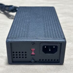 NEW- Soneil ~CANADA 1212SR 12V 5A Battery Charger Constant Current Smart Charger - Image 5