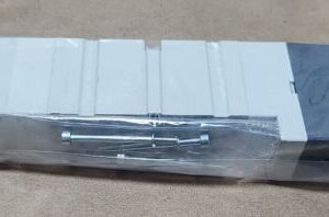 *BRAND NEW* SMC VQC4400-51 Solenoid Valve 5-Port 3-Pos 0.15~1.0MPa + Warranty! - Image 3
