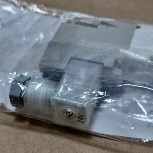 *FACTORY SEALED* SMC SY5340-5DZ Double Solenoid Valve 0.7MPa 25Vdc + Warranty! - Image 7
