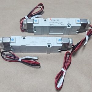 *NEW SURPLUS* [2] SMC SY7240-5GZ Double Solenoid Valve 24Vdc + Warranty! - Image 2