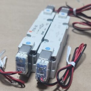 *NEW SURPLUS* [2] SMC SY7240-5GZ Double Solenoid Valve 24Vdc + Warranty! - Image 4